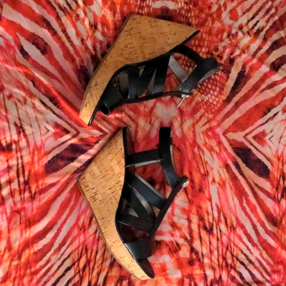 Carlos Santana Kaila Wedge Sandal